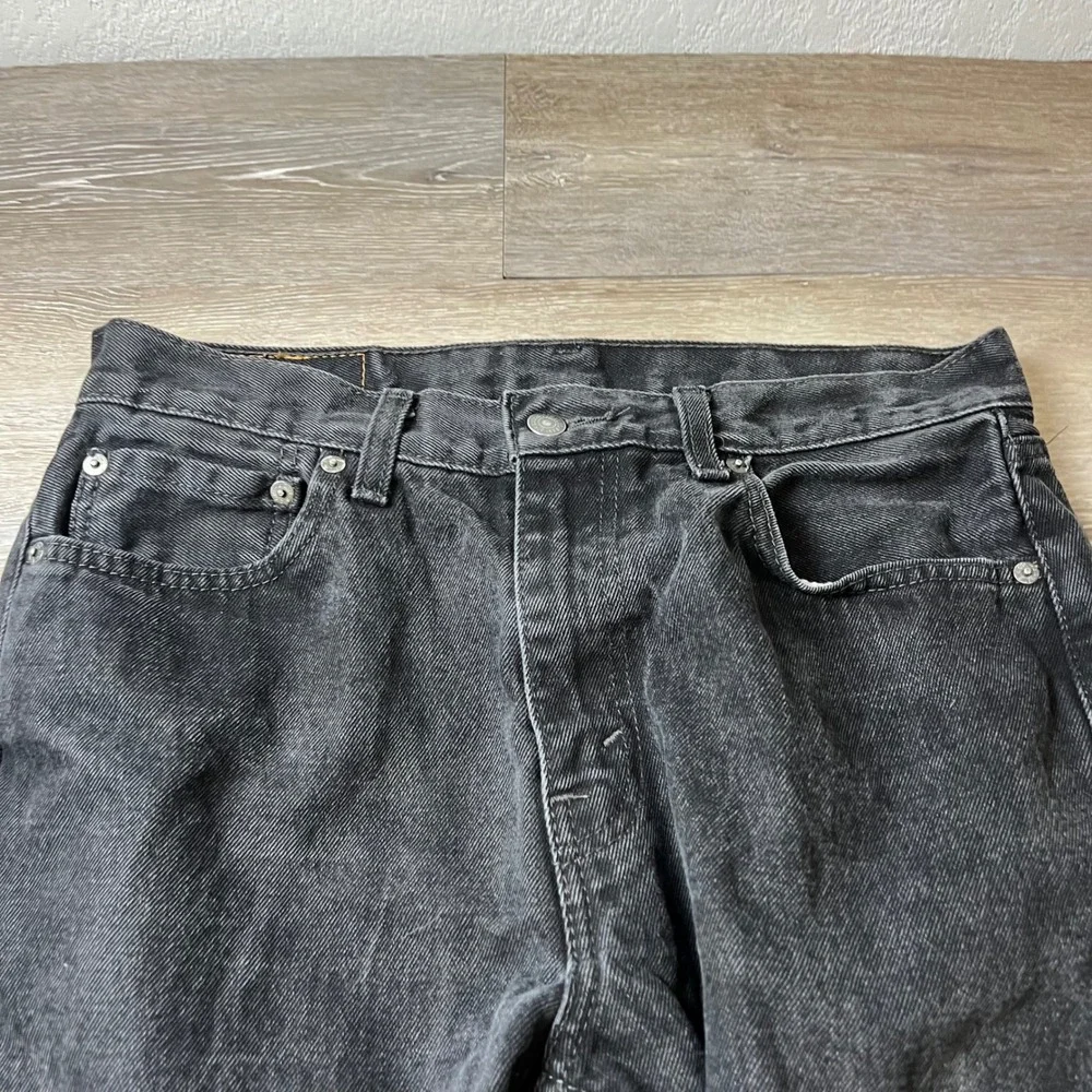 Levis 505 Jeans Mens 33x28 Black Straight Leg Raw Hem Frayed Denim 00505-0260